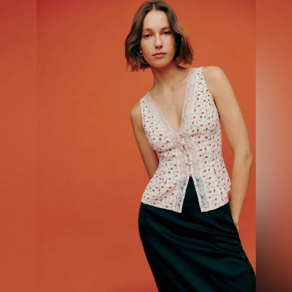 NEW Reformation Cristina Lace Trim Woven Tank Top in Madison Red Floral | size 4 - Picture 3 of 10